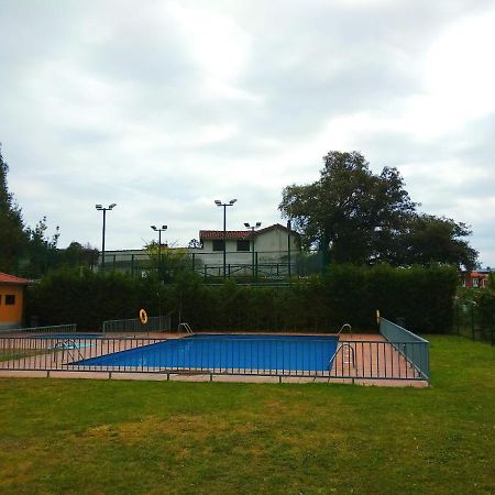 Arbidel, apartamento con piscina en Llanes Exterior foto