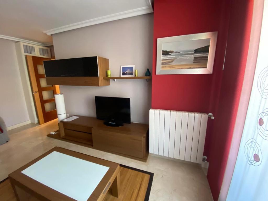 Arbidel, apartamento con piscina en Llanes Exterior foto
